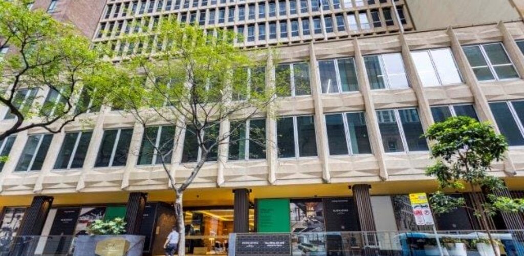 sml building image
